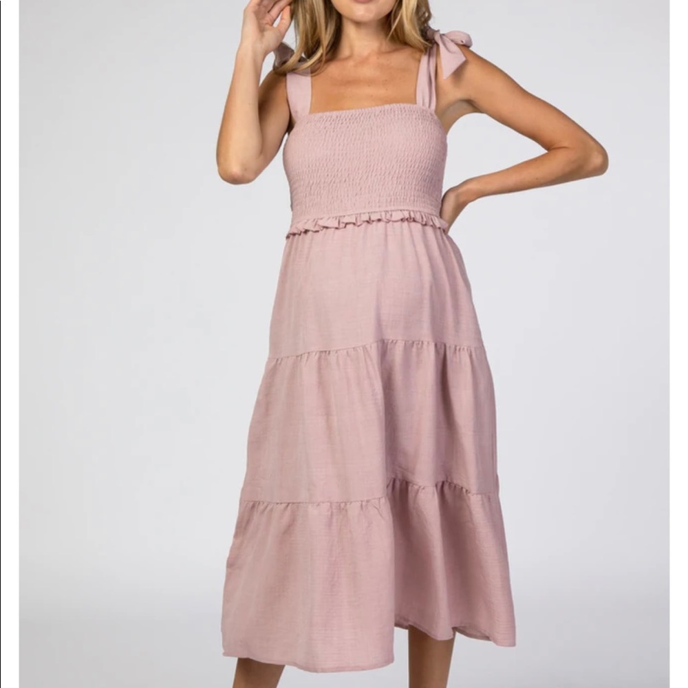 Never worn Mauve Bow strap tiered maternity midi dress